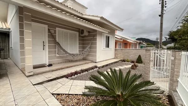 Casa em São Sebastião, Palhoça/SC