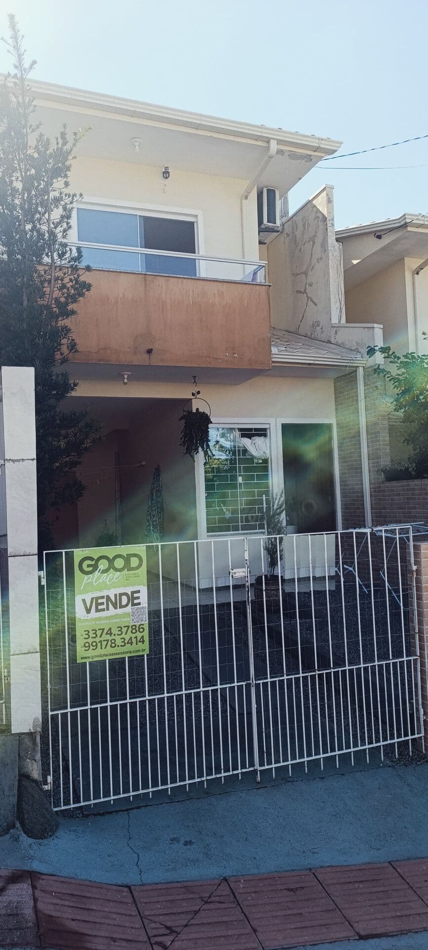 Sobrado à venda em Forquilhas Sj