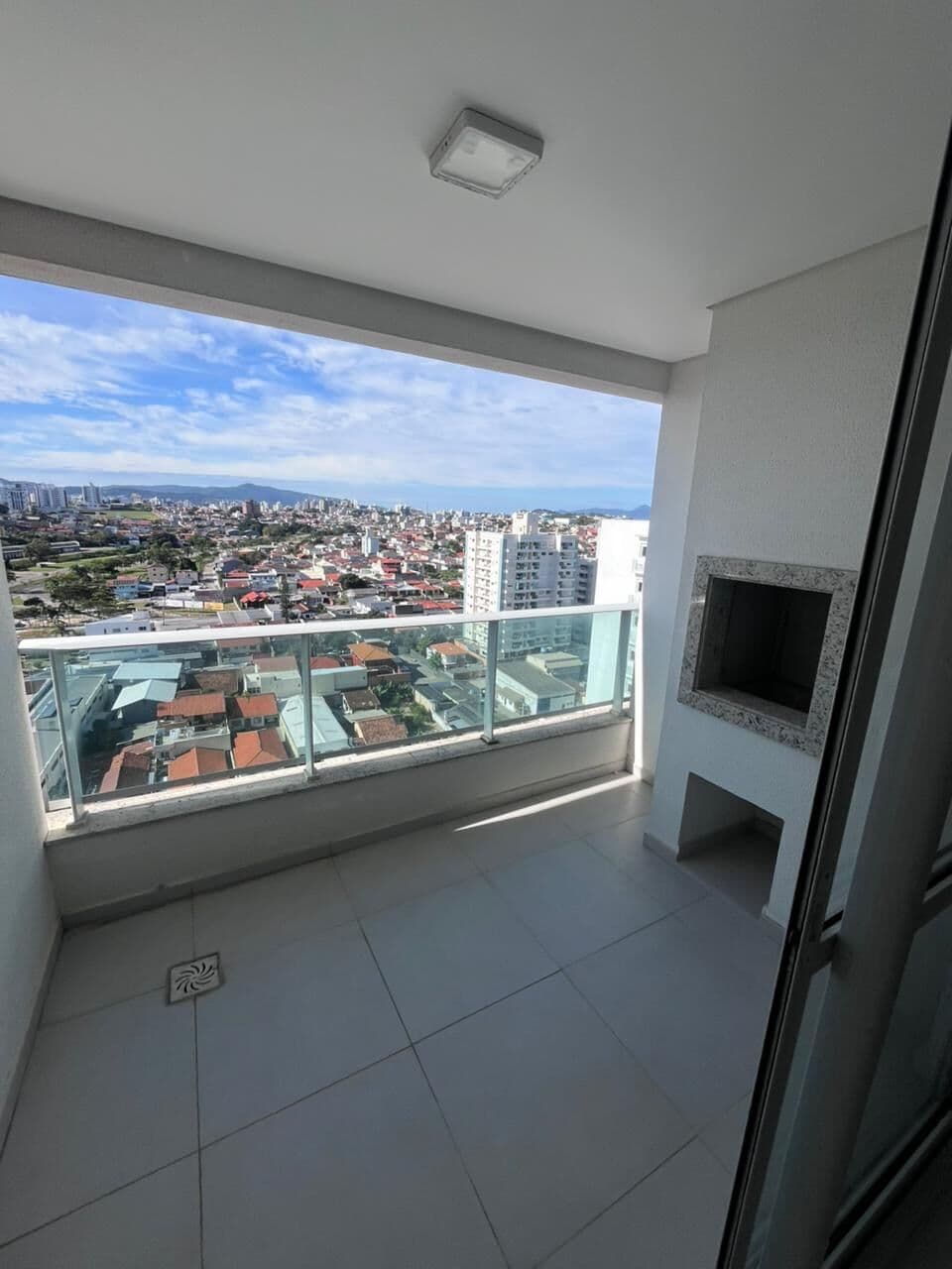 Apartamento com 2 Suítes + 1 dormitório e Área de Lazer Completa