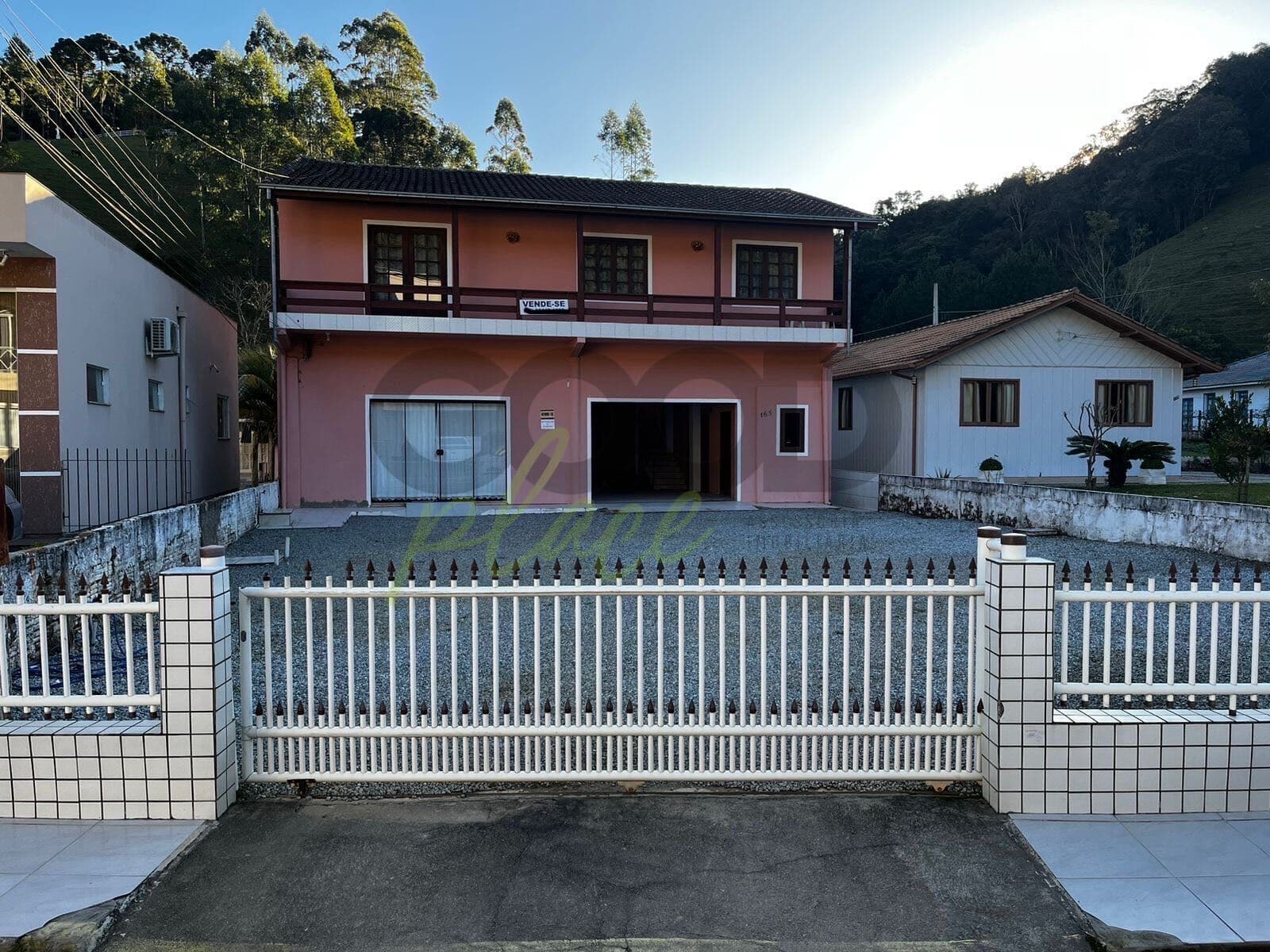 Casa em Angelina - Centro