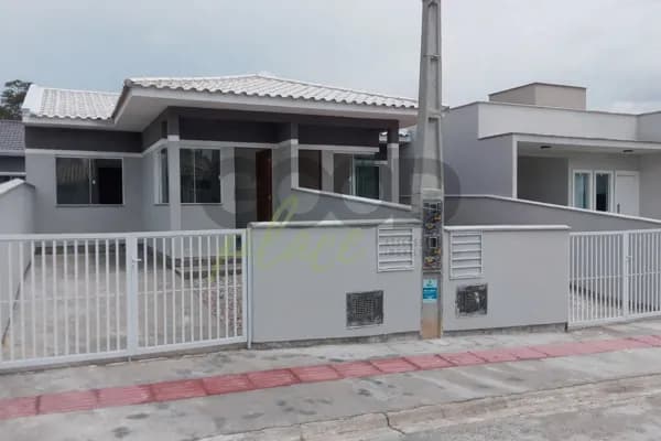 Casa Geminada no Vale Verde