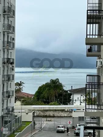 Apartamento a venda na praia de fora