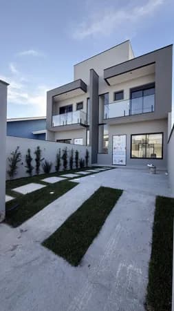 Sobrado em São José - Forquilhas