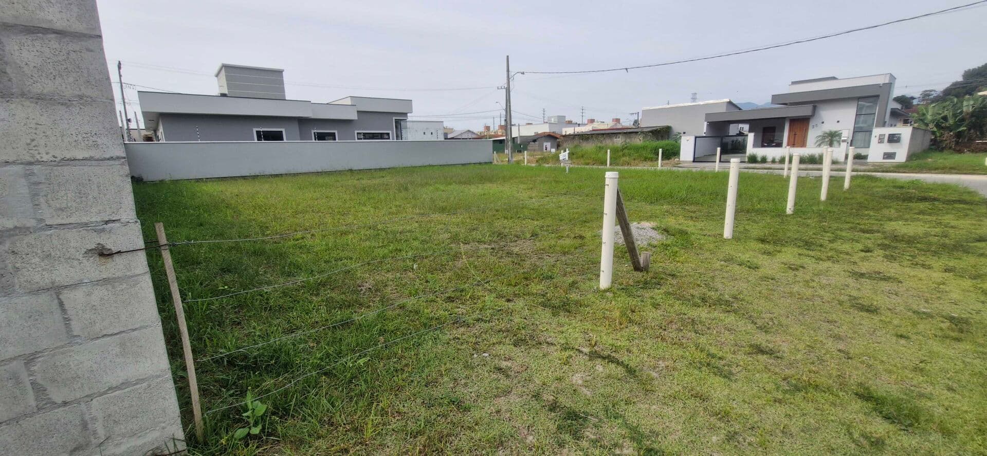 Lote/Terreno em Palhoça - São Sebastião