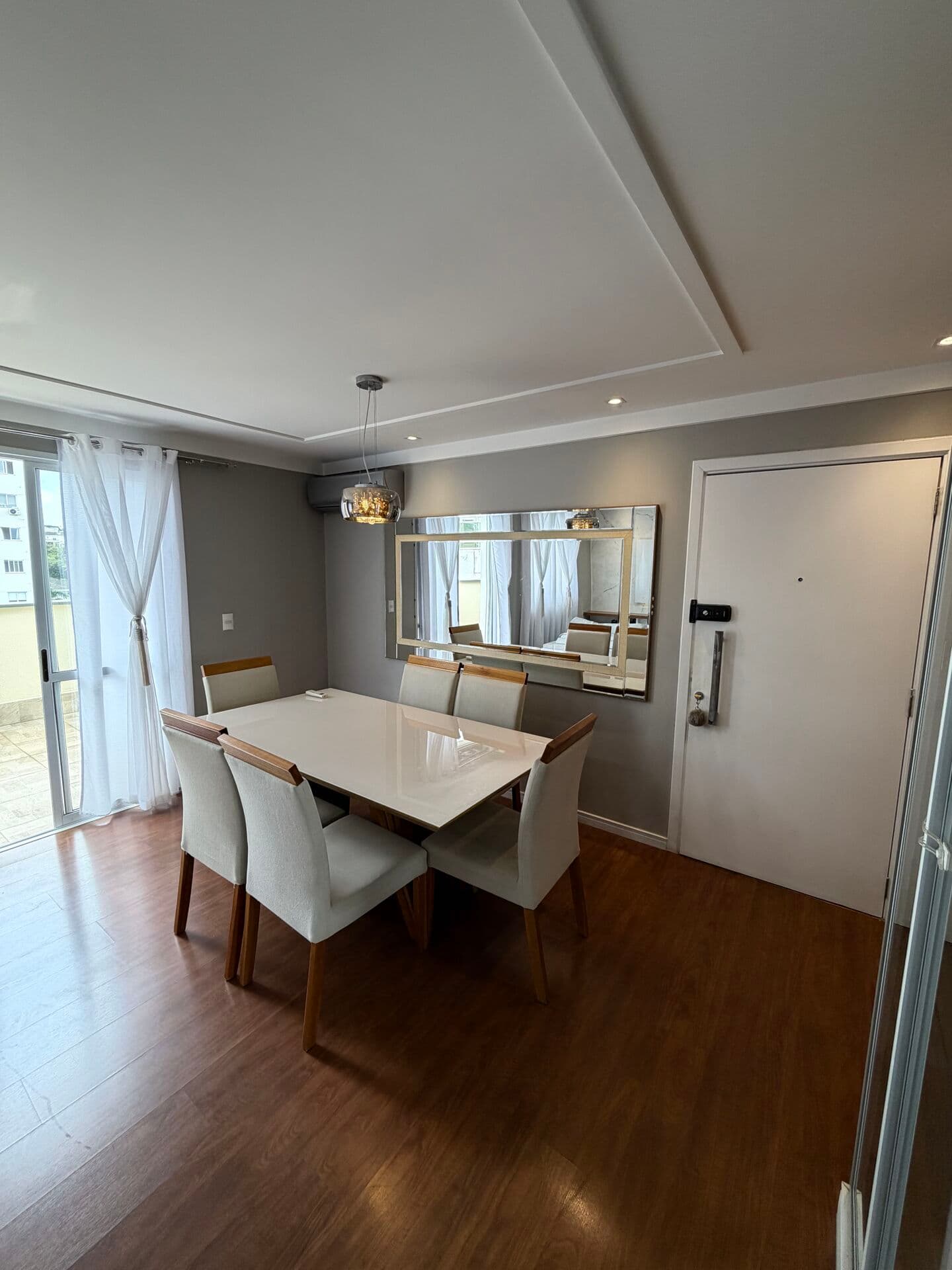 Apartamento em Palhoça - Pagani