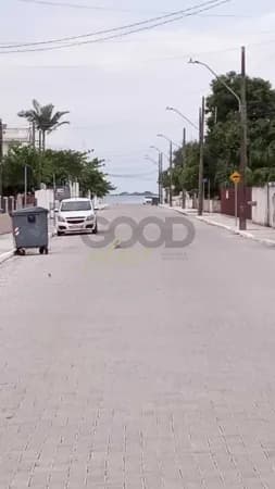 Casa Padrão no Bairro Praia De Fora