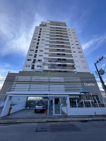Apartamento semi mobiliado à venda no bairro Pagani