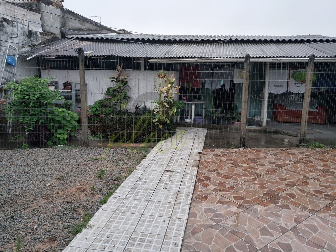 Terreno de esquina à venda em Palhoça SC