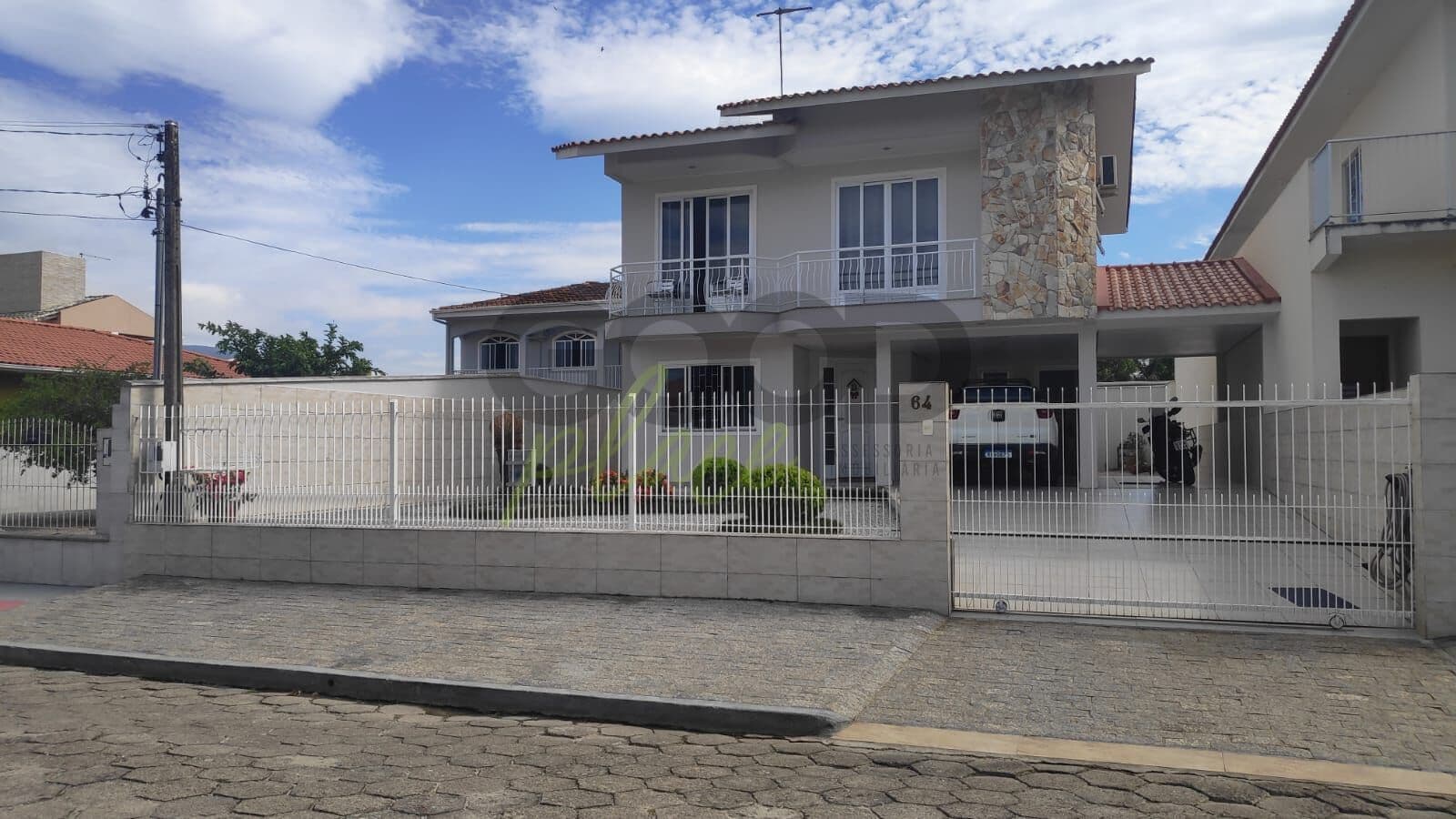 Casa no Centro da Palhoça.