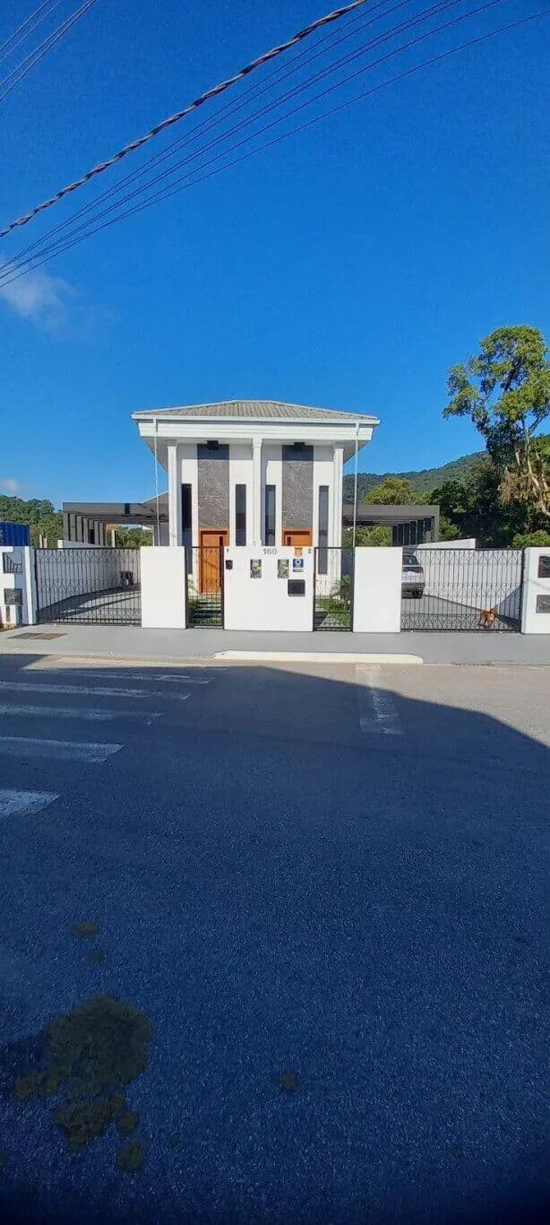 Casa à em venda em Forquilhas São José SC
