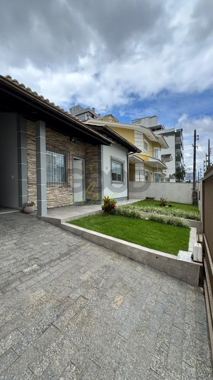 Casa no Pagani em Palhoça.