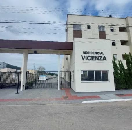 Apartamento em Palhoça - São Sebastião