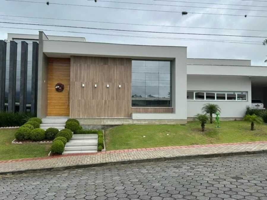 Casa de Alto Padrão
