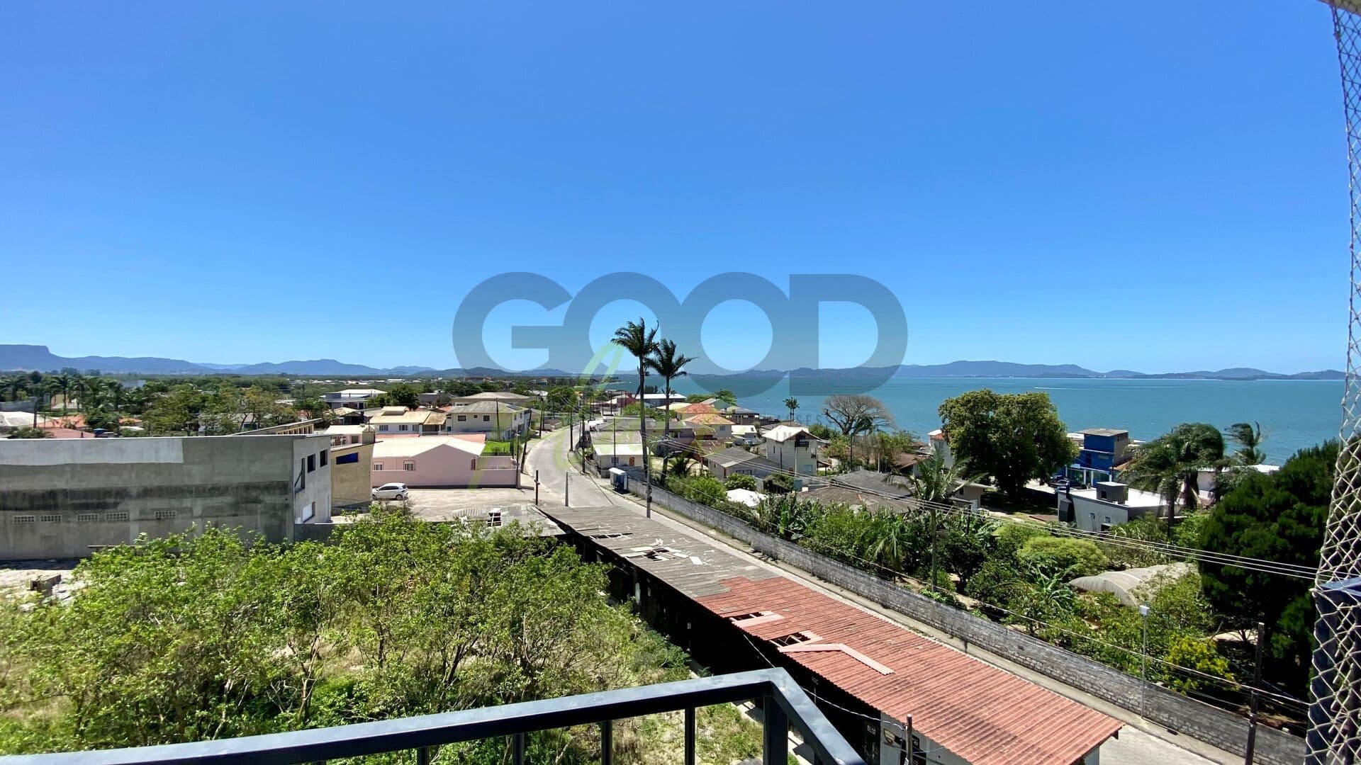Apartamento à venda na praia de fora