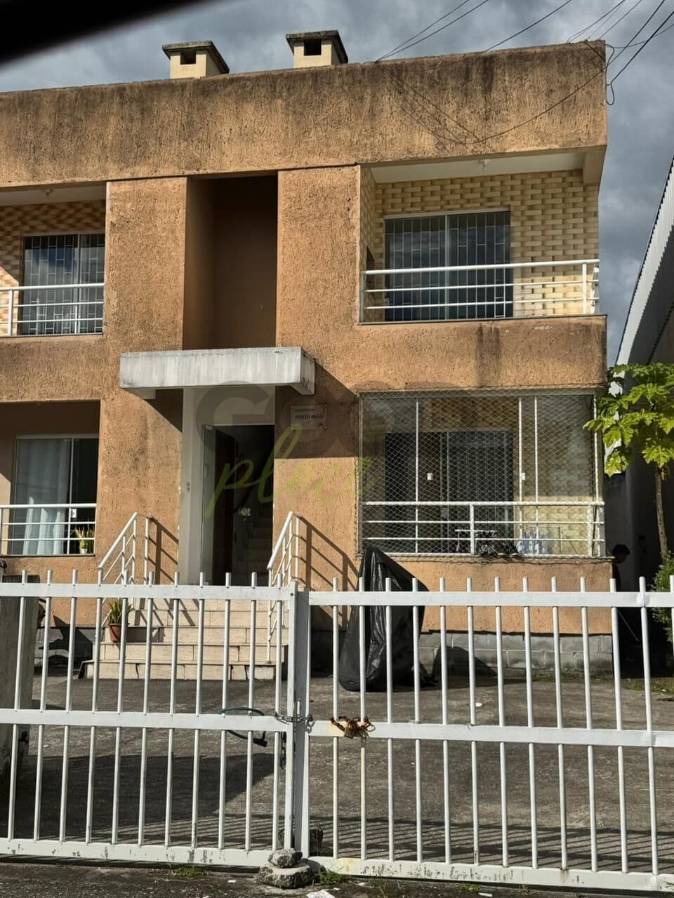 Apartamento estilo 4 familias