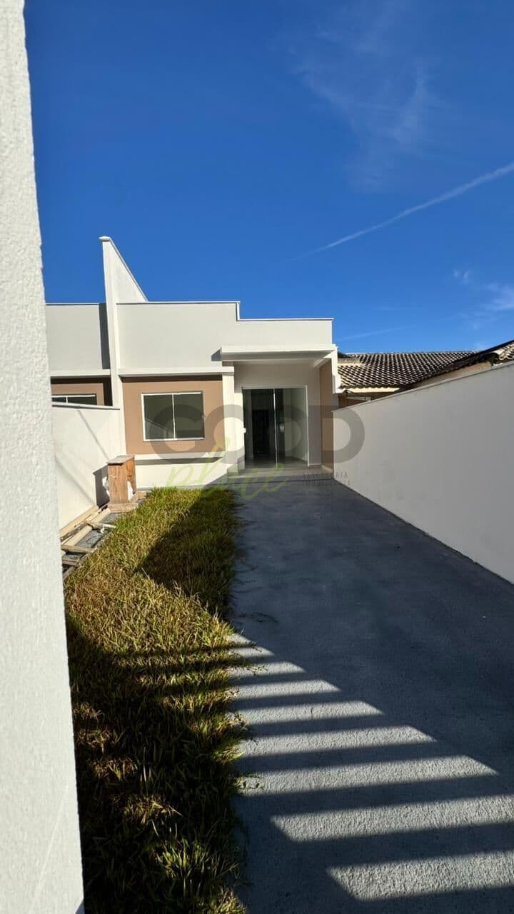 Casa geminada à venda no Vale Verde