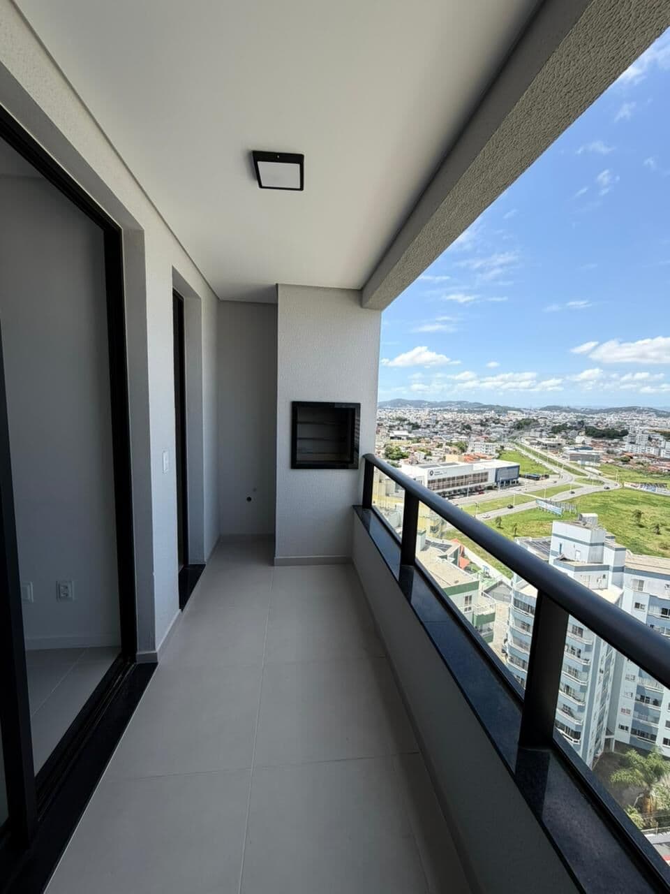 Apartamento 2 dormitórios no Pagani