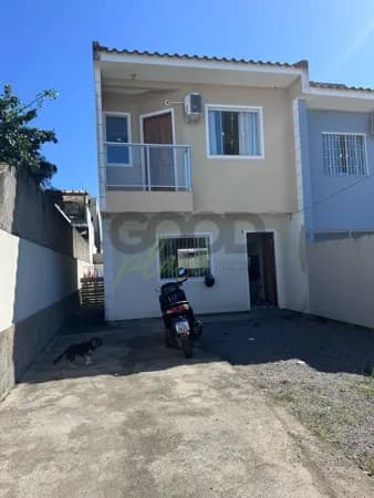 Sobrado à venda em Forquilhas SJ.