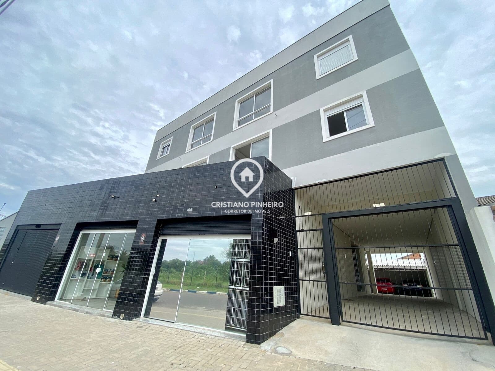 Apartamento com 2 dormitórios à venda no bairro Jardim do Bosque em Cachoeirinha/RS