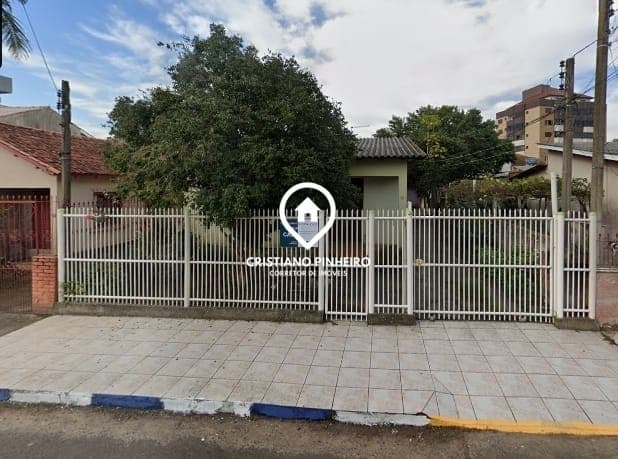 Terreno com 300 m² à venda no bairro Vila Parque Brasília - Cachoeirinha/RS
