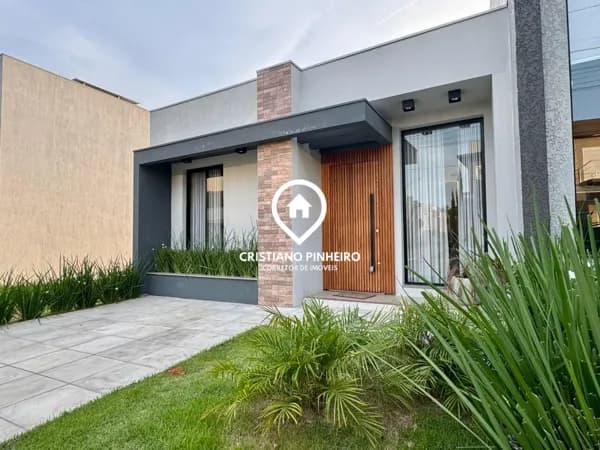 Casa com 3 dormitórios sendo 1 suíte à venda no bairro Jansen em Gravataí/RS