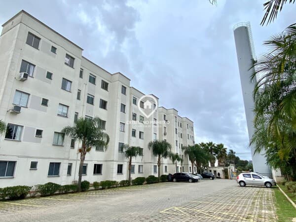 Apartamento com 2 dormitórios à venda no bairro São Geraldo em Gravataí/RS