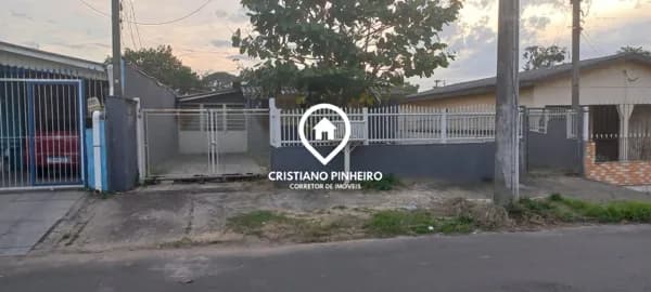 Casa com 3 dormitórios à venda no bairro Nova Cachoeirinha - Cachoeirinha/RS