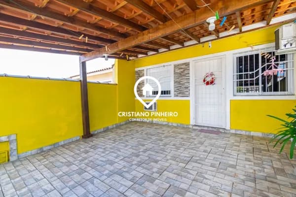 Casa com 3 dormitórios à venda no bairro Chácaras das Rosas - Cachoeirinha/RS