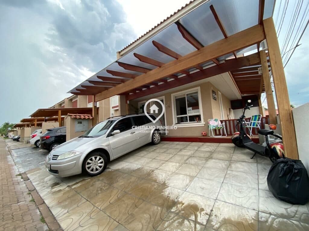 Casa em Condomínio com 3 dormitórios sendo 1 suíte à venda em Cachoeirinha/RS