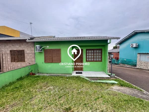Casa com 2 dormitórios á venda no bairro Barnabé em Gravataí/RS