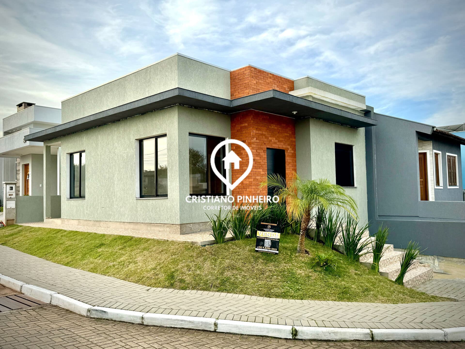 Casa com 2 dormitórios sendo 1 suíte à venda no bairro Morada do Vale I em Gravataí/RS