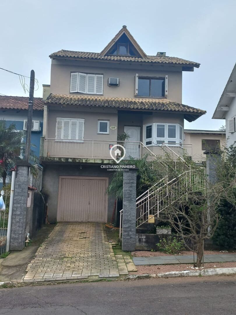 Sobrado com 4 dormitórios sendo 1 suíte á venda no Loteamento Jardim Timbaúva em Gravataí/RS