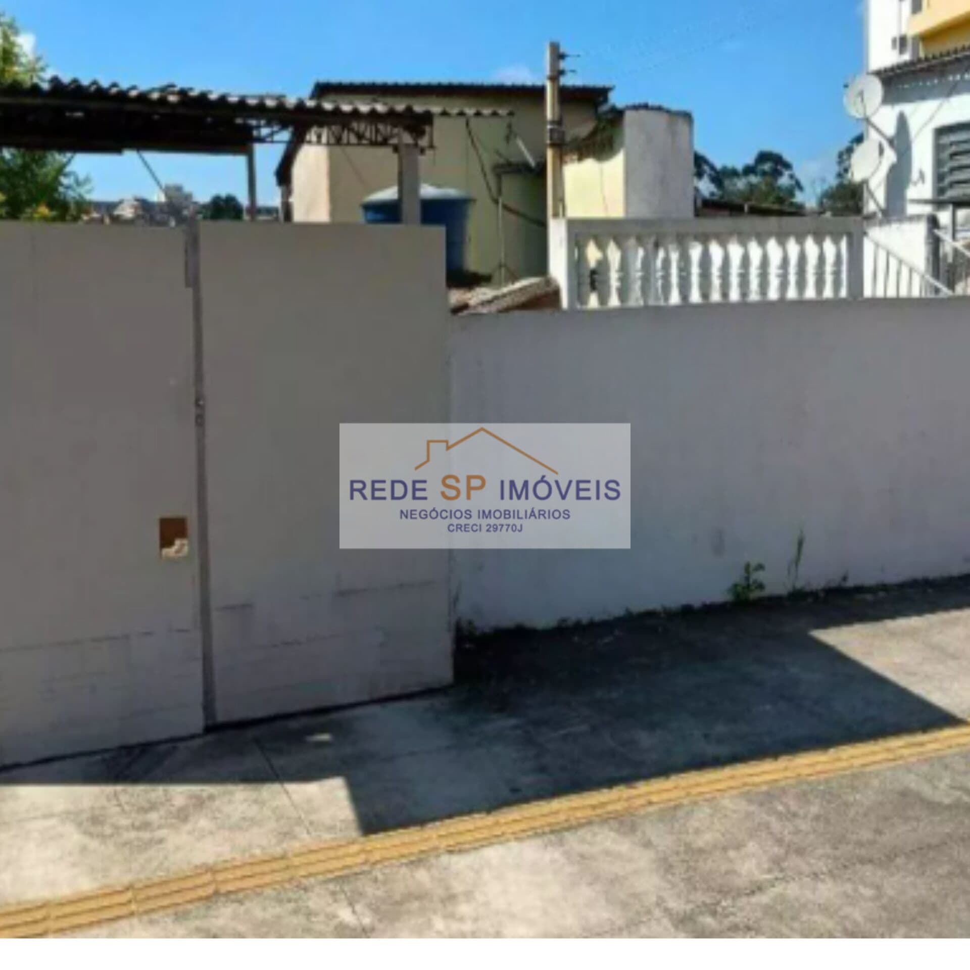 CASA TÉRREA A VENDA - RUA VICTORIO SANTIM - ITAQUERA