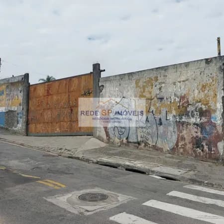 TERRENO PARA LOCAÇÃO EM ITAQUERA