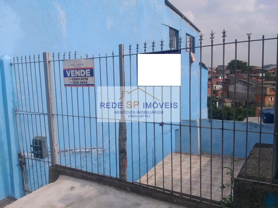 TERRENO GRANDE COM CASAS ANTIGAS À VENDA EM ITAQUERA