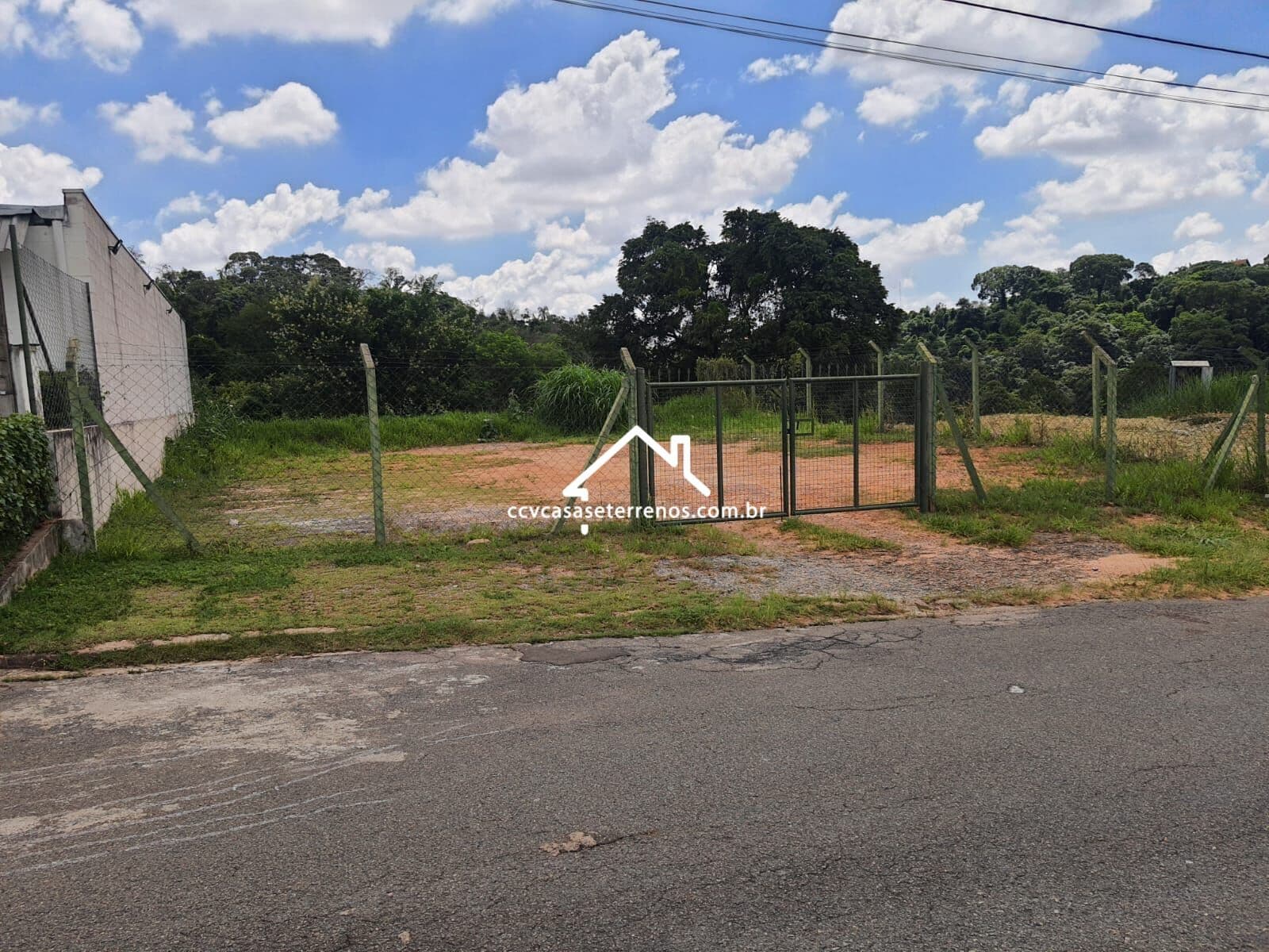 Lote/Terreno em Valinhos - Jardim Soleil