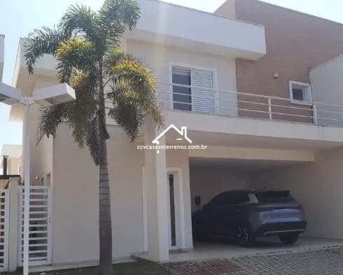 Casa em Condomínio em Valinhos.