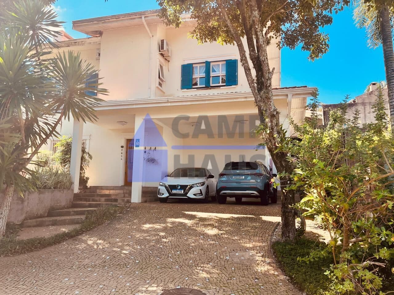 Casa Sobrado em Sousas com 4 suítes e 4 vagas