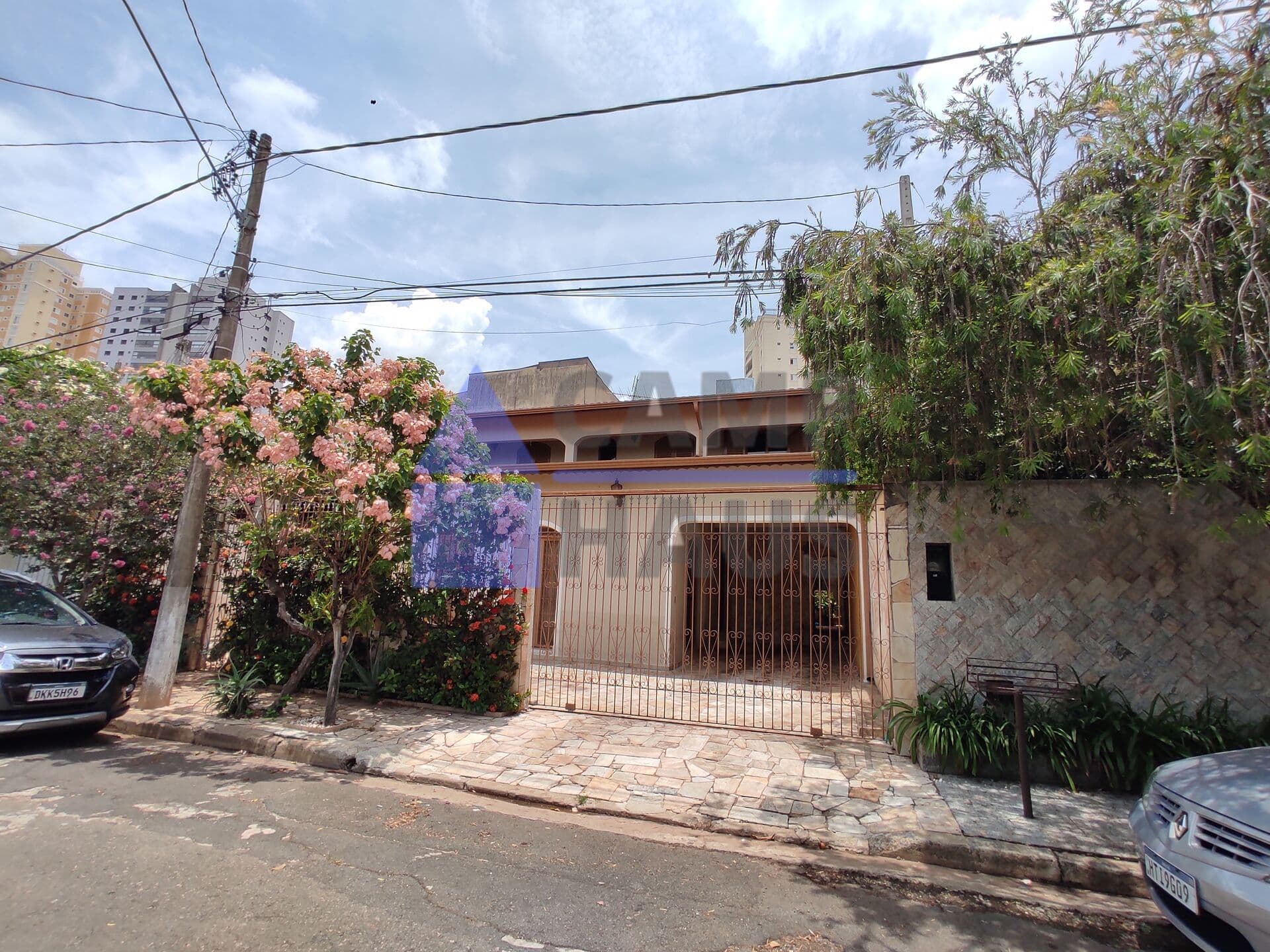 Casa em Campinas - Jardim Colonial