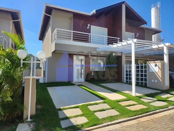 CASA TOTALMENTE MOBILIADA !!!