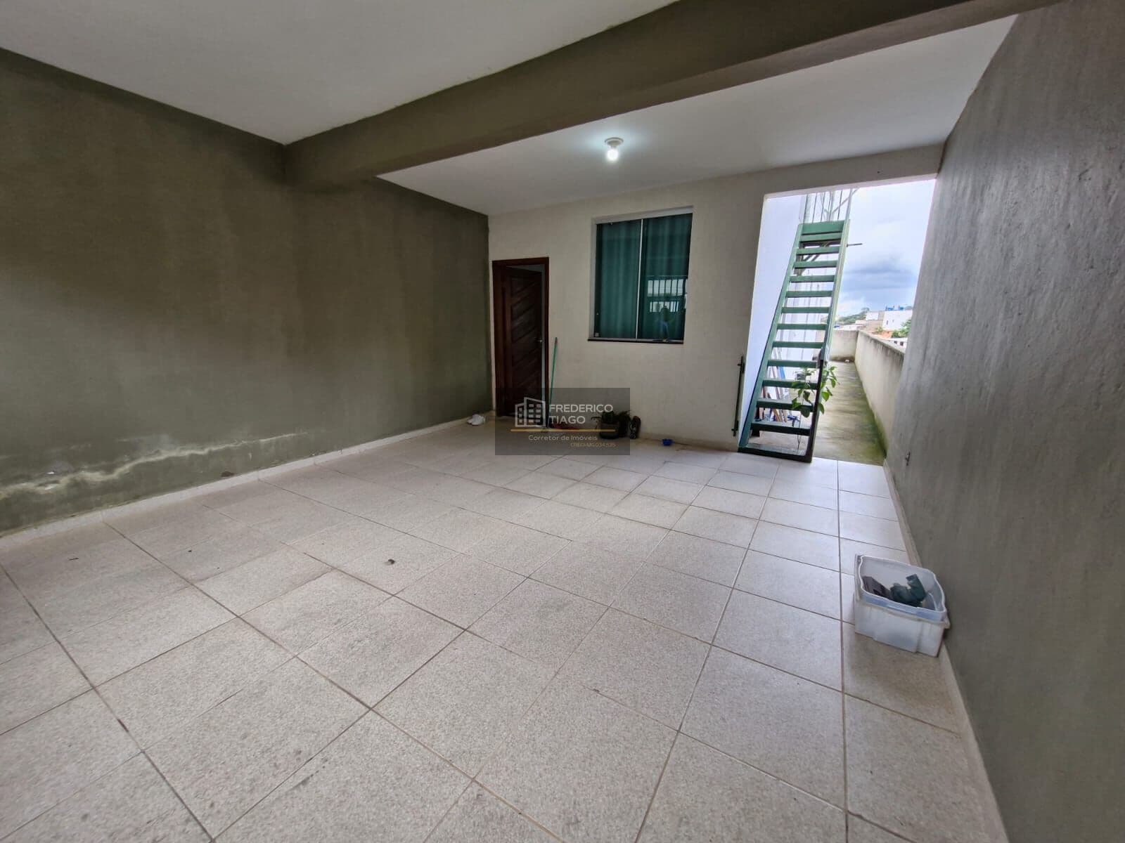 Casa Geminada Triplex Individual 3 Quartos – Bairro Gávea – Vespasiano