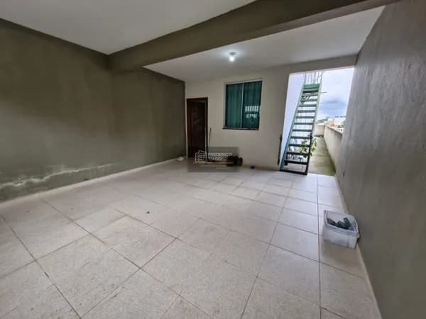 Casa Geminada Triplex Individual 3 Quartos – Bairro Gávea – Vespasiano