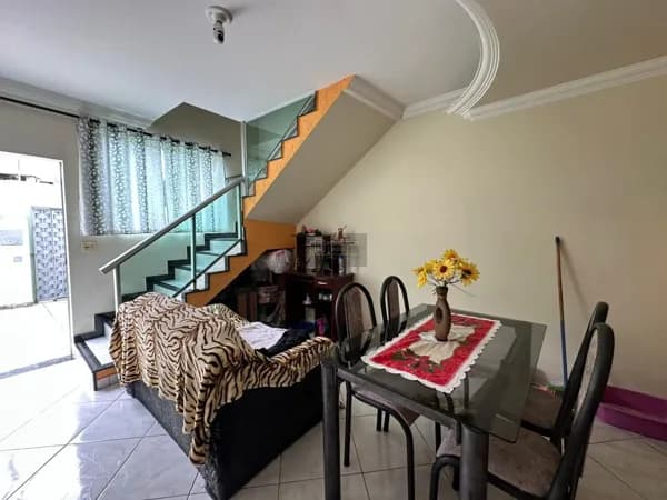 Casa Geminada Individual 2 Quartos – Bairro Penha / Lagoa – Justinópolis