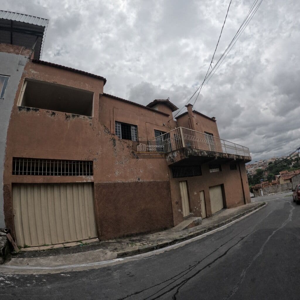 Casa 4 Quartos com Suíte e Anexo – Bairro Lagoa | Venda Nova – Belo Horizonte