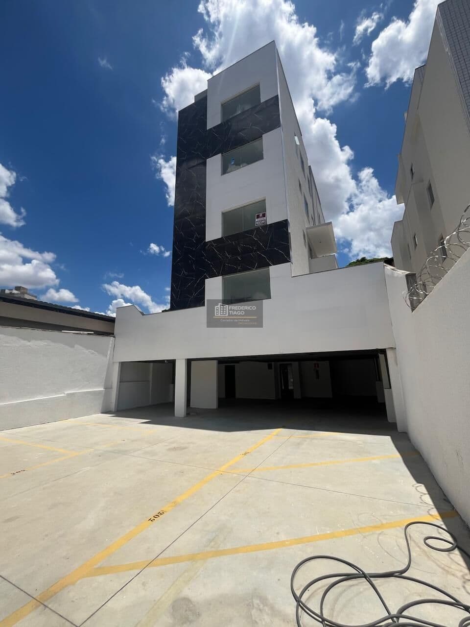 Cobertura Nova 3 Quartos com Suíte e 2 Vagas – Bairro Vila Clóris – Belo Horizonte