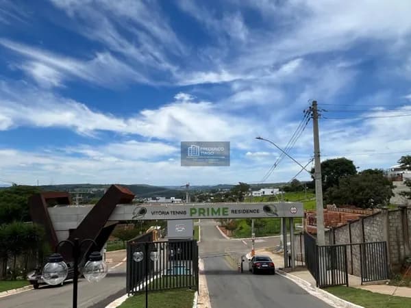 Lote Plano de 360 m² – Vitória Tennis Prime Residence