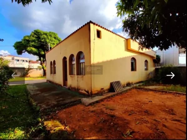 Casa 4 Quartos com Quintal – Bairro Milanez, Contagem