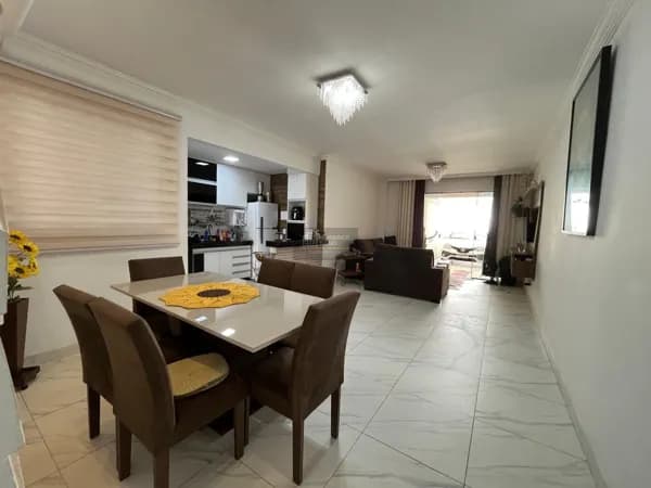 Linda Casa Geminada Independente Bairro Vale das Orquídeas – Contagem