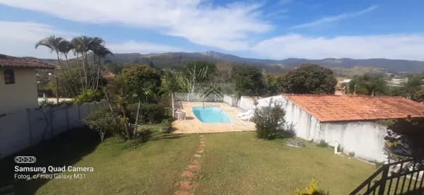 Casa em Condomínio com Vista para a Pedra Grande - Atibaia