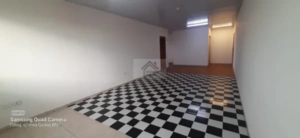 Aluga Sala Comercial com 53 m2 - Jd. Alvinópolis - Atibaia